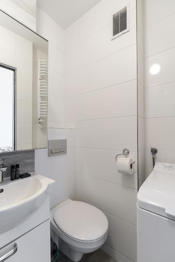 Shortstaypoland Madalinskiego Warsaw Exterior photo